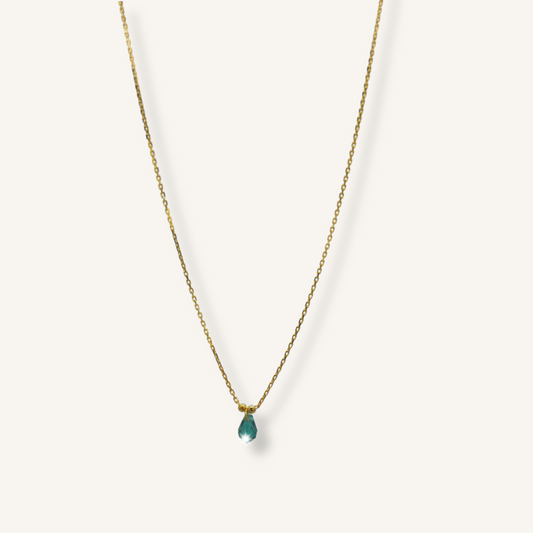 9kt Gold Necklace with Turquoise Stone