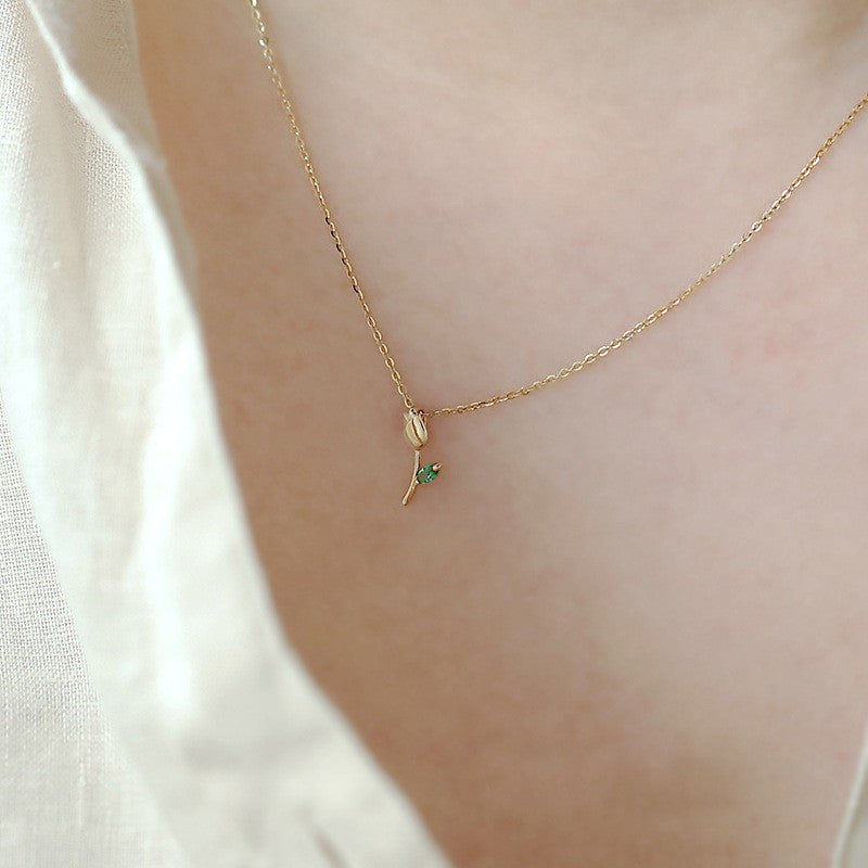 Tulip Necklace