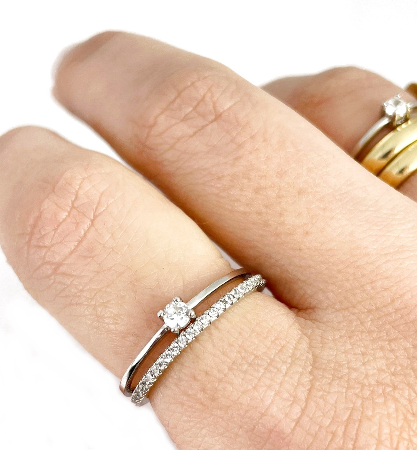 Mini Solitaire Ring